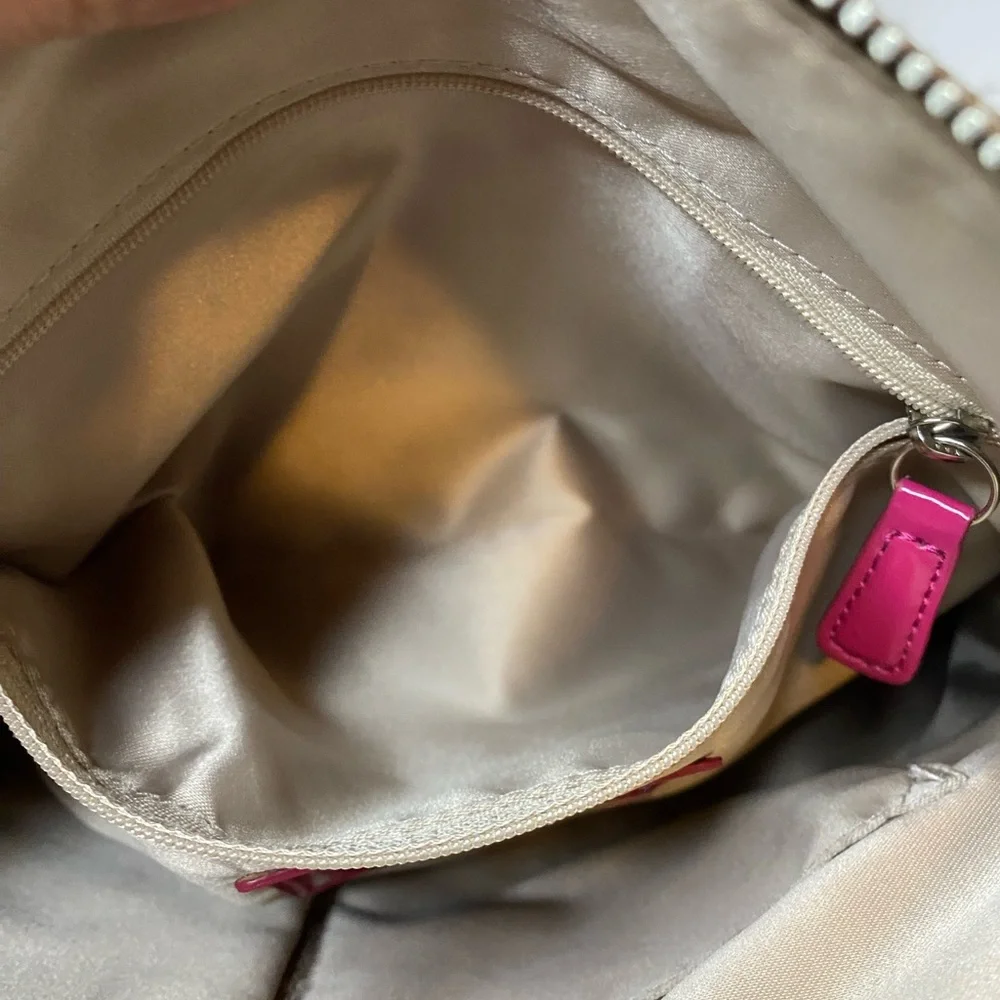 Coach Daisy Signature File bag - Picture 11 of 13